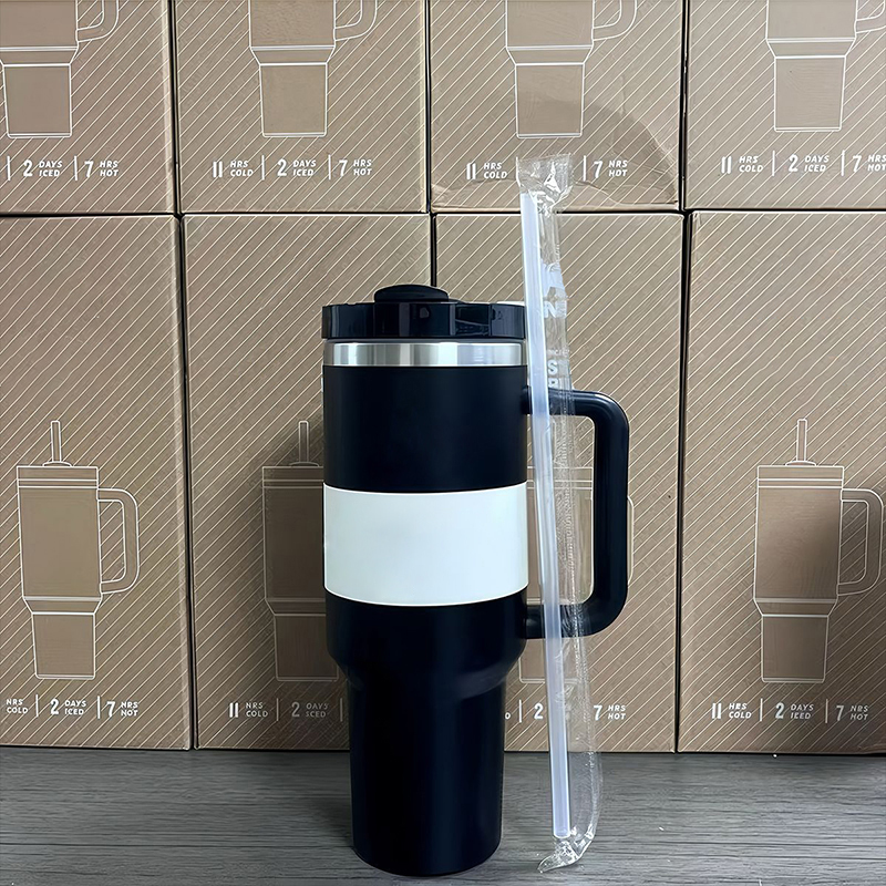 Fashion Insulated Portable Outdoor Sports Water Bottle Handheld Straw Cup Drink Thermos Waterbottle Cups