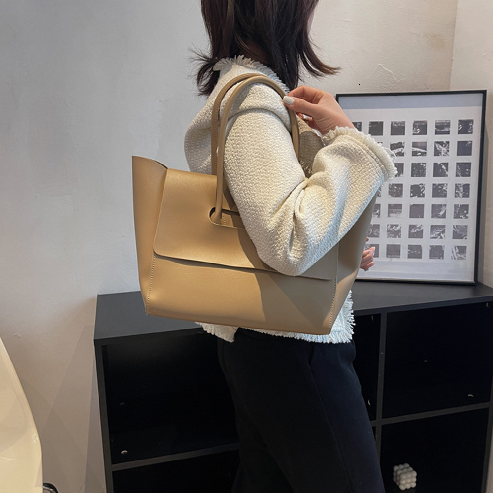 Vintage Leather Tote Bag For Women Large Capacity Designer's New Fashion Shopping Korean Edition Tote Bag For Women