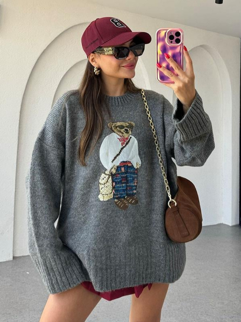 Women's Sweaters British College Wind Heavy Industry Cartoon Bear Round Neck Versatile Sweater For Men And Women