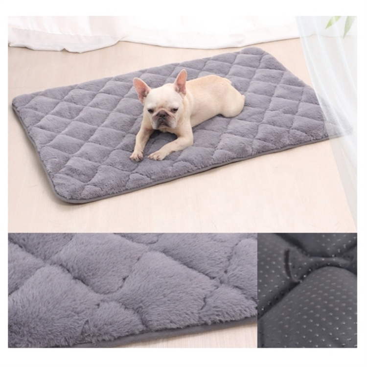 Winter Non-slip Thickened Warm Dog Cat Sleeping Comfortable Soft Fleece Fluffy Pet Bed Mat