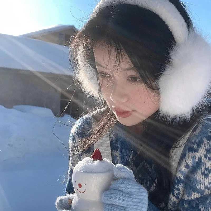 New Winter Solid Color Folding Earmuff Woman Outdoor Cold Protection Ear Cover Plush Warm Ear Muffs Fashion Soft Comfort EarflXJ241126
