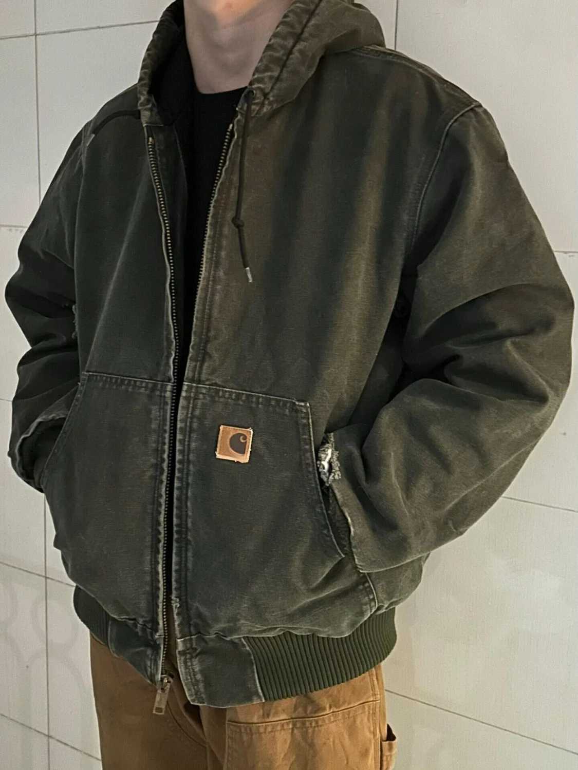 Men's Jackets Mens Tracksuits New Trend J130 Hooded Casual Simple Original Quilted Personalized Unique Tool Coat J241123