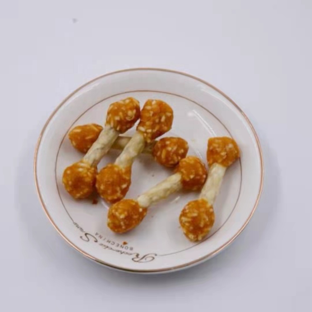 2021 New Special pet food small animal pet Treats natural dog snacks chicken dumbbell pet toy