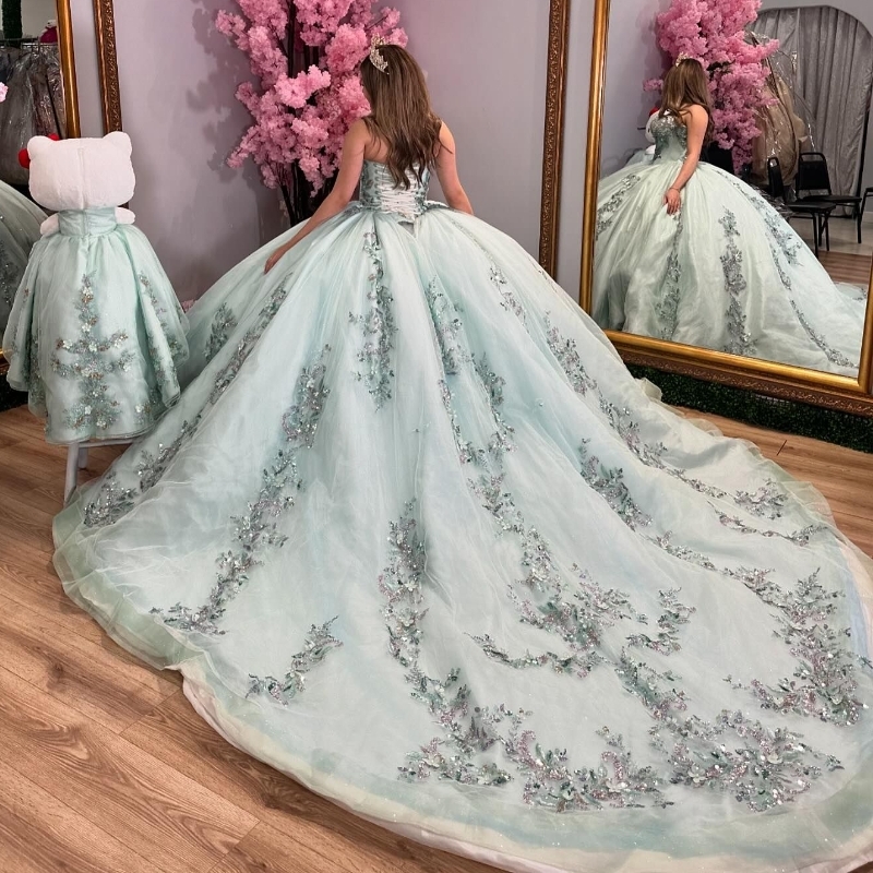 Light Green Shiny Quinceanera Dresses Ball Gown Off The Shoulder Sequin Appliques Lace Beading Crystal Tull Sweet 16 Vestidos De 15 Anos