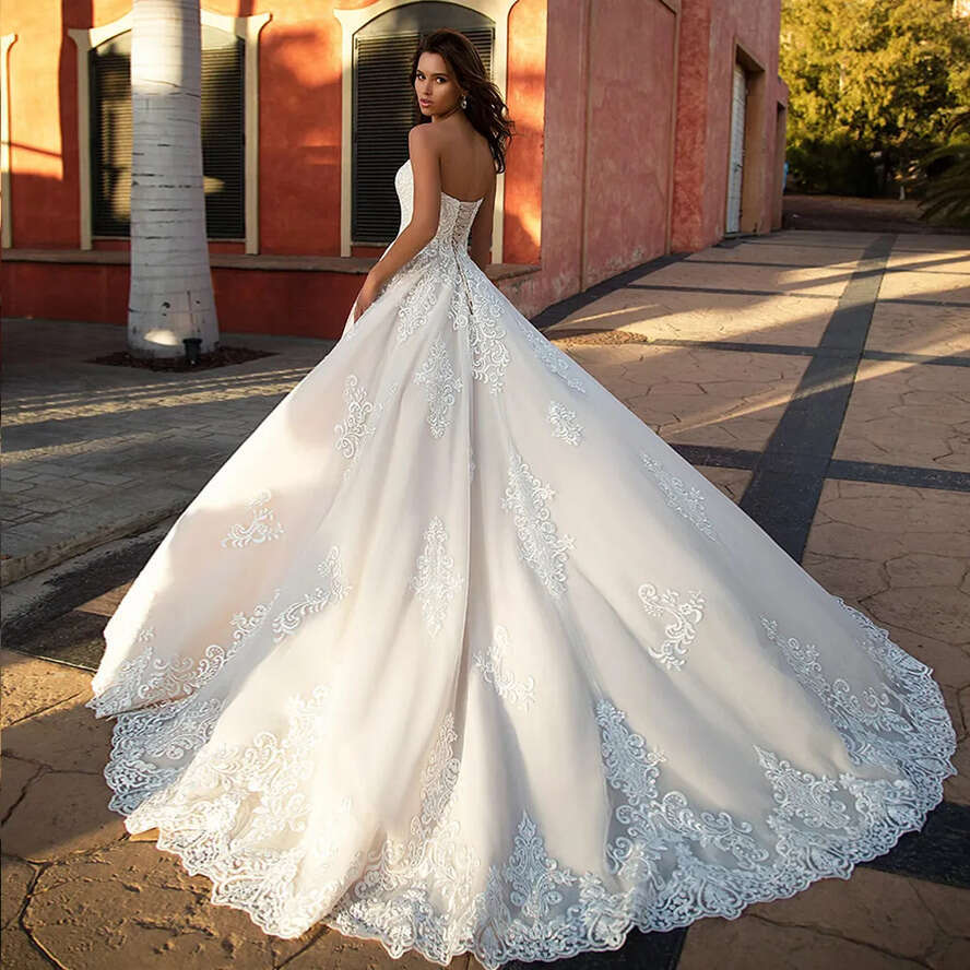 Elegant Appliques Tulle A-E Wedding Dresses Vintage Robe Mariee Sleeveless Simple Bridal Gowns With Lace Up Back Vestido De Novia
