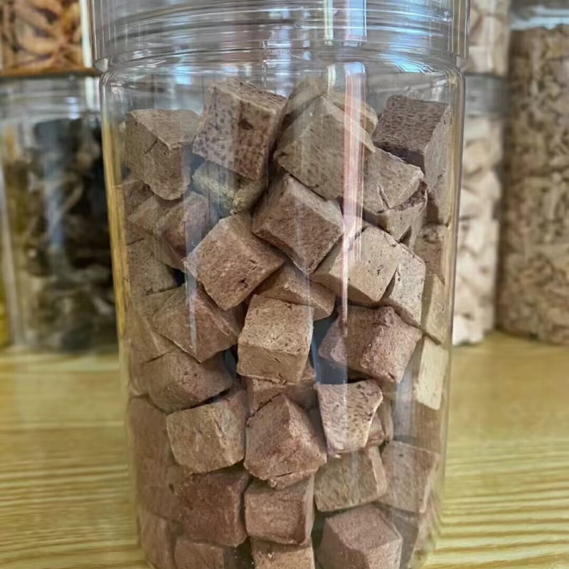 High Nutrition Freeze Dried Beef Cube Pet Snack Freeze Dried Pet Treats
