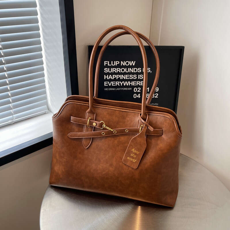 Ladies Large capacity commuting for women 2024 new fashionable casual tote bag, niche trend versatile shoulder bag