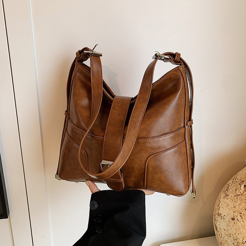 Fashionable Bucket For Women, Trendy Versatile Shoulder Bag, Autumn And Winter Large Capacity Commuting Women's Bag Designer Bags Handbags Women
