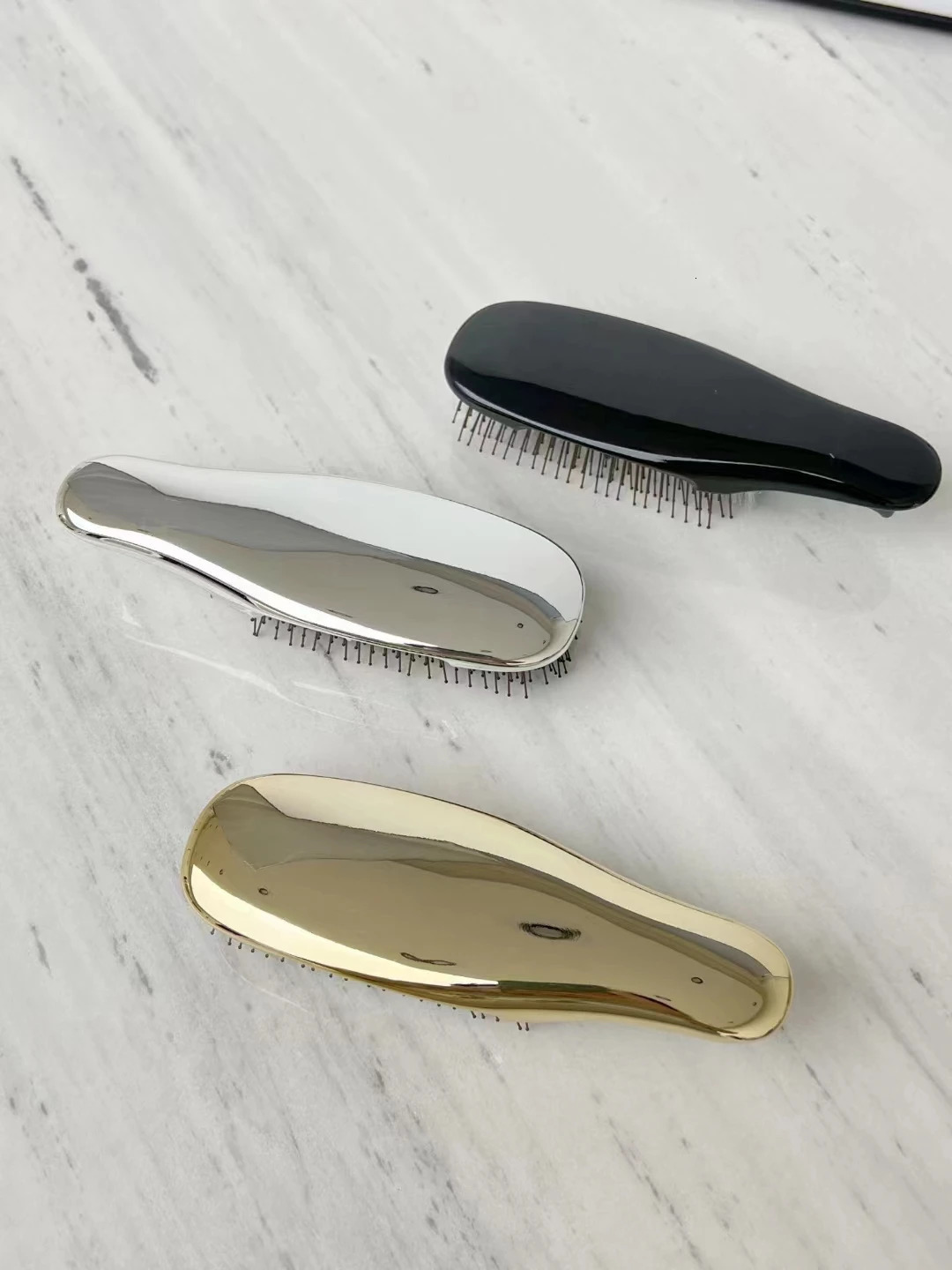 S Heart S Scalp Brush World ModelShortGold Black Silver Package from Japan 241126