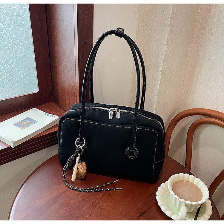 This Year's Popular For Bags Handbags Women Large Capacity New Autumn And Winter Frosted Shoulder Pillow Bag Designer