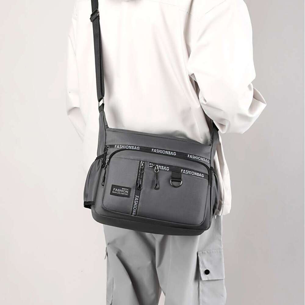 New Cross Bag for Men's Business Travel, Trendy Brand, Simple Single Shoulder Small Backpack 8645