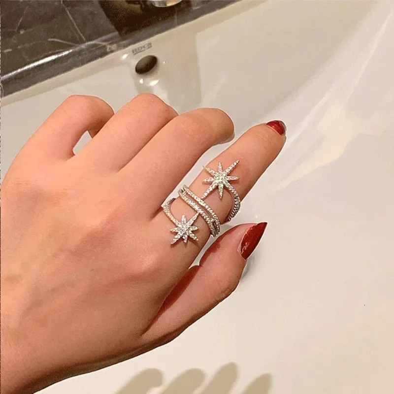 European and American Light Niche Ring Personalized Micro Inlaid with Stars Multilayer Surround Geometric Jewelry 241122