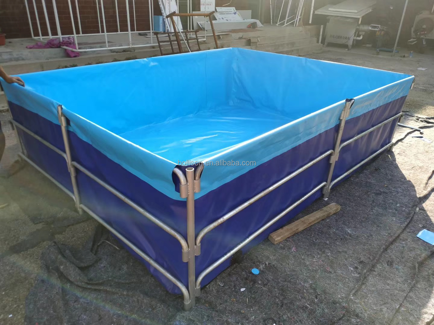 Large-Capacity Water Pool for Garden & Farm & Equestrian Outdoor Portable Thickened PVC Soft Water