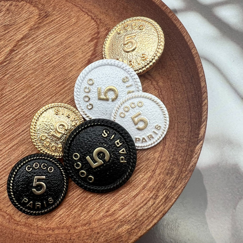Metal Round NO5 Diy Sewing Buttons 3 Colors Letter Button for Coat Jacket Cardigan Sweater 20/25mm