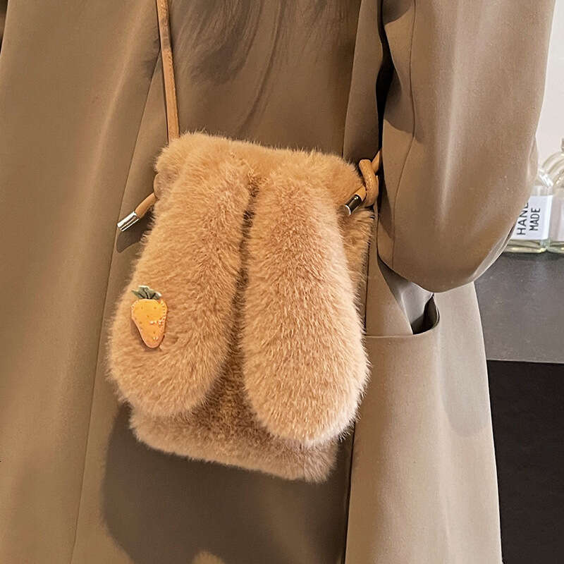 Cute Plush 2024 Autumn/Winter New Fashionable Versatile Single Shoulder Crossbody Instagram Phone Bag for Women