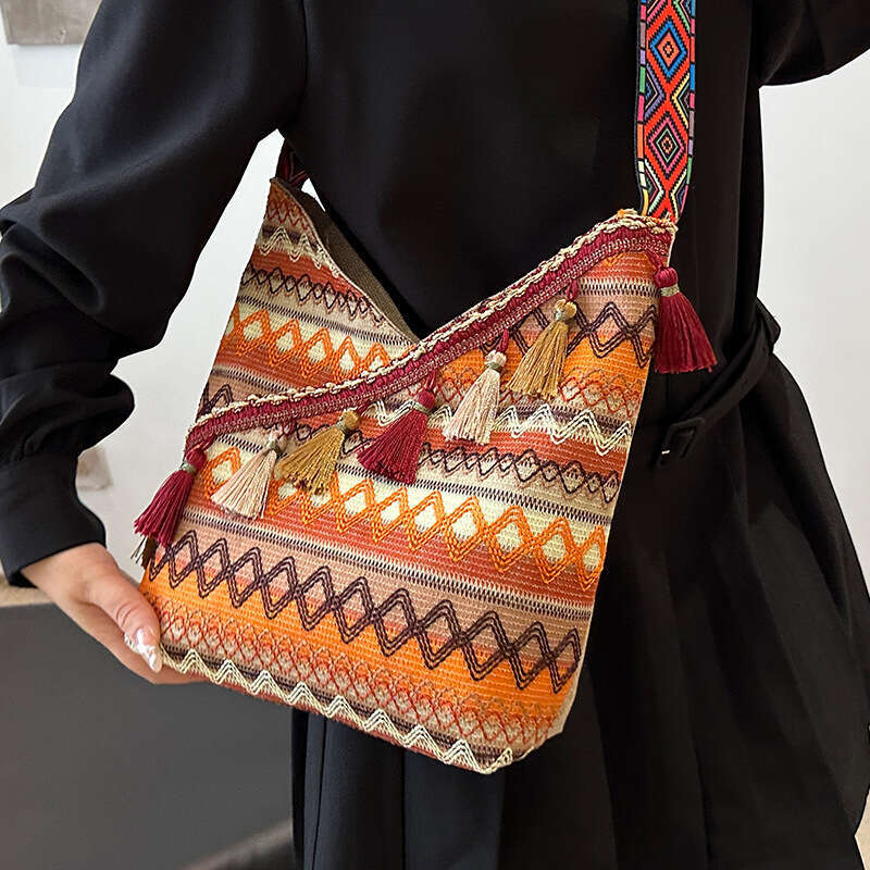 Advanced ethnic style handbag 2024 new commuter tote Instagram large capacity single shoulder crossbody bag for women