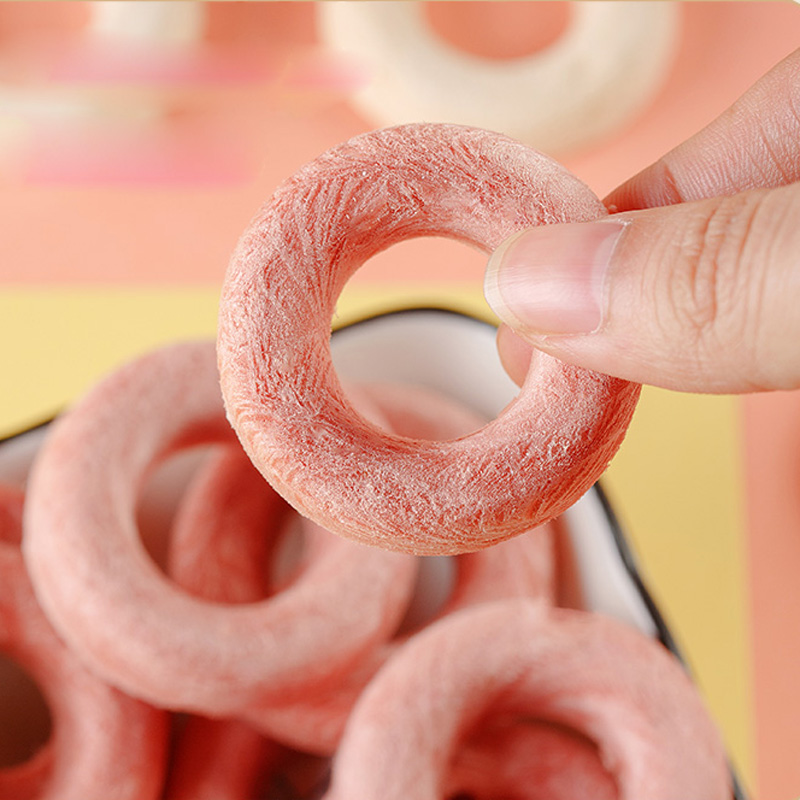 Wholesale freeze-dried pet snacks cat Treats Freeze dried donuts Pet dog snacks and dog food cat snacks