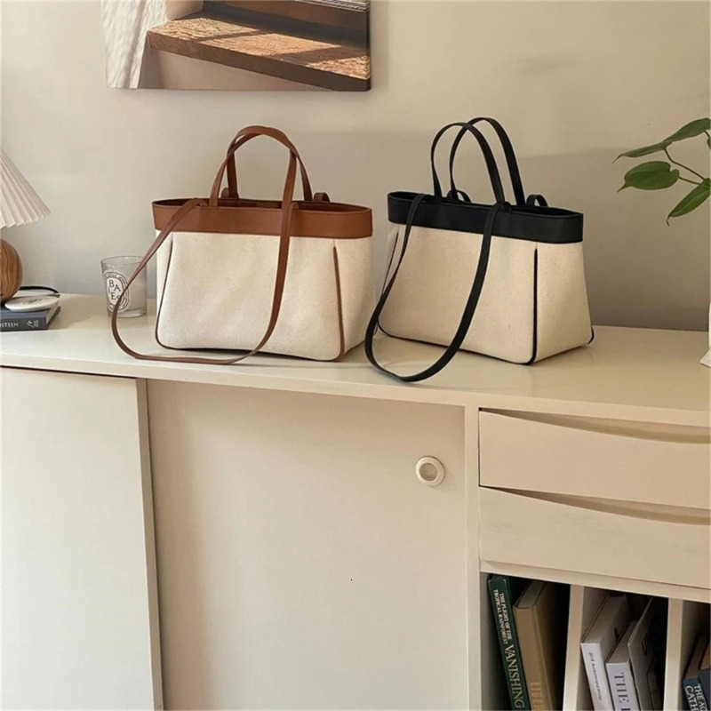Large Capacity Mom Bag With Inside Pocket Multifunction Mother and baby Bag Portable Diaper Bag Single Shoulder Bag 241126