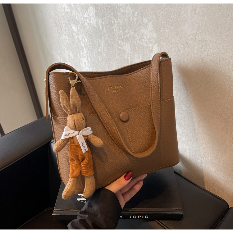 This Year's Popular Bags Are Versatile For Women In Autumn And Winter, New Fashionable Single Shoulder Crossbody Bag, Bucket Bag Designer Handbag