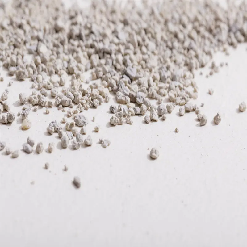 Best Selling Products 2023 Amazon Bentonite Cat Litter with Strong Clumping Dust Free High Quality Bentonite Cat Litter