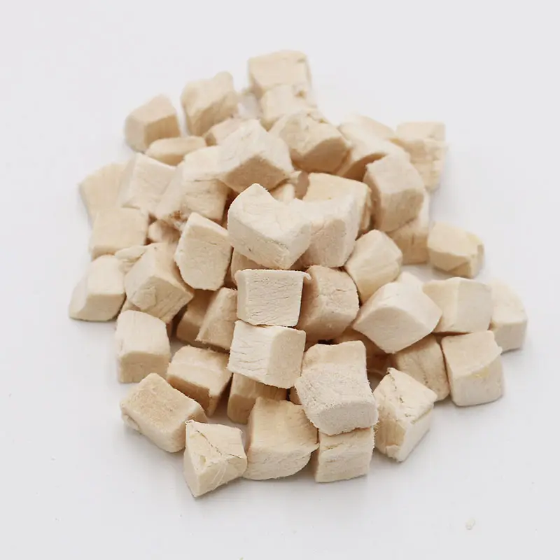 Freeze-dried Chicken Pet Food wholesale cat and dog food freeze-dried duck cube dry freeze dried pet food