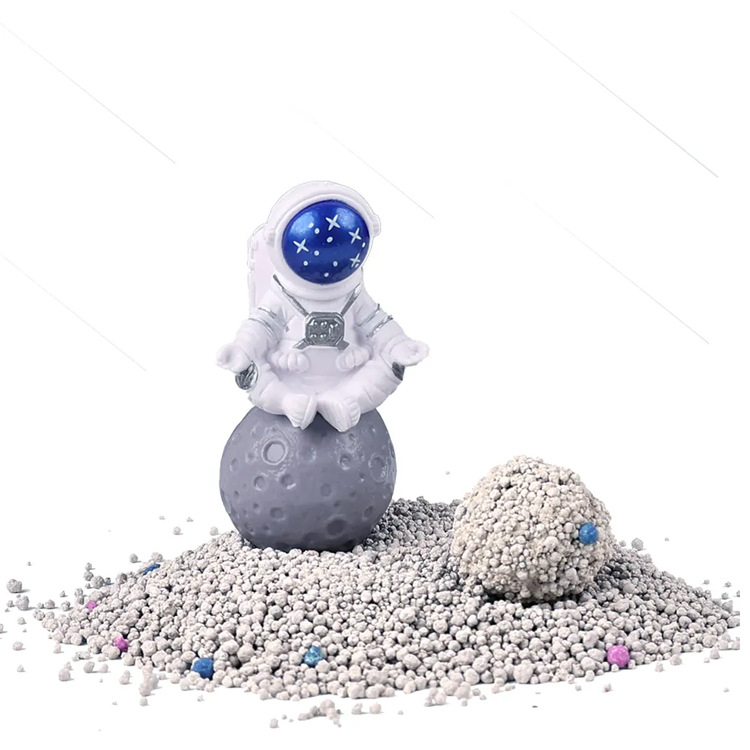 High Water Absorption Flushable Bentonite Cat Sand Rapid Absorption Dark Grey Kinetic Warrior Litter Sand For Cat