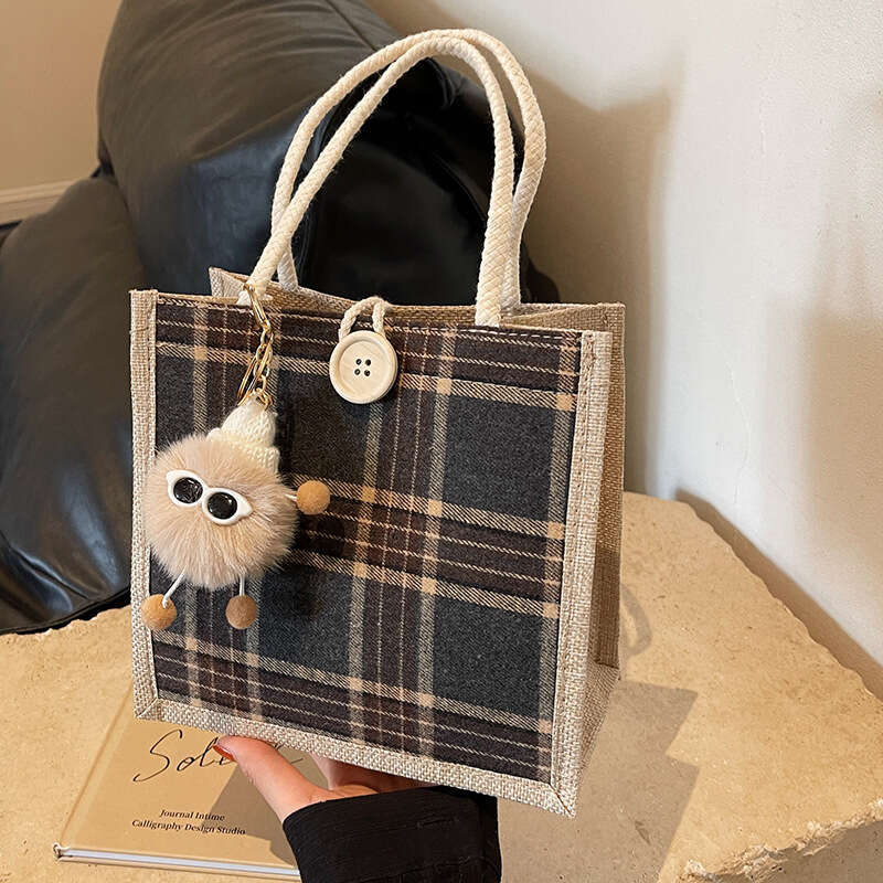 Office portable 2024 fashionable linen canvas for women Instagram stylish versatile single shoulder tote bag