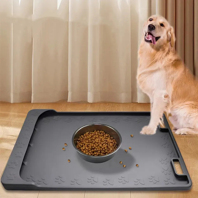 Foldable Anti-overflow Silicone Pet Food Mat Dog Meal Lick Pad Non-slip Pet Feeding Food Bowl Placemat With Handle