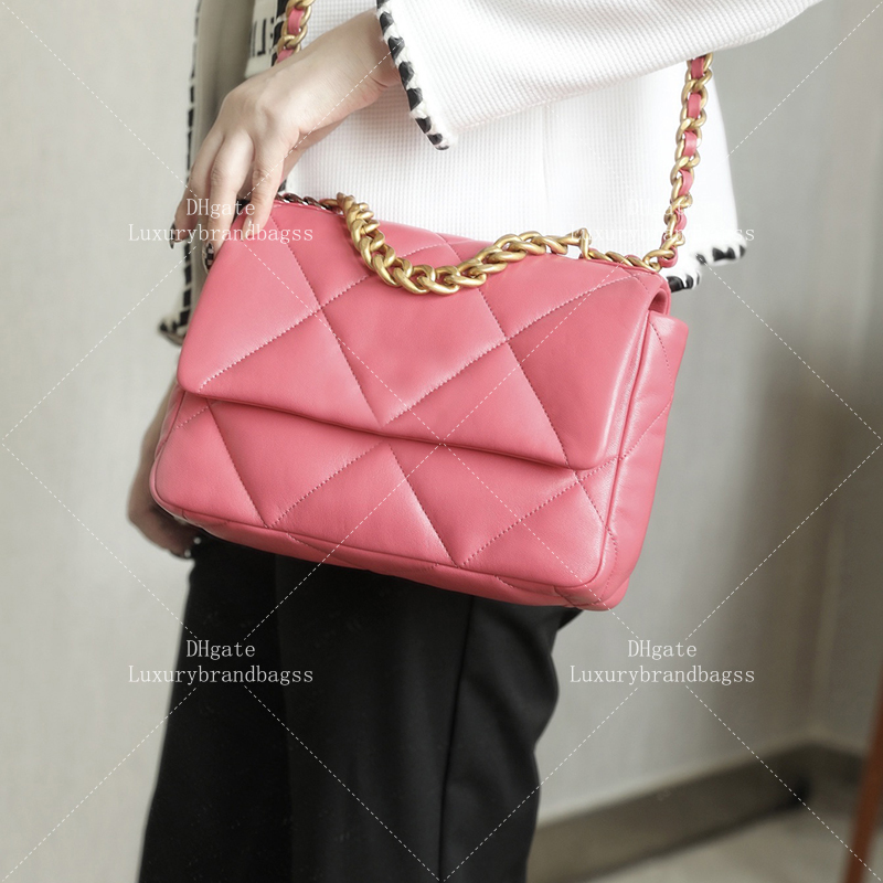 Designer Bag For Women Handbag Crossbody Bag 10A Mirrors Original 26cm Lambskin Flap Shoulder Bag With Box C012