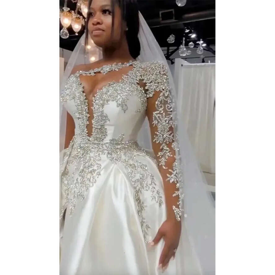 New Vestido De Noiva African Elegant One Shoulder Satin A E Wedding Dresses With Detachable Skirt Lace Applique Beaded Split Court Train Bridal Gowns 