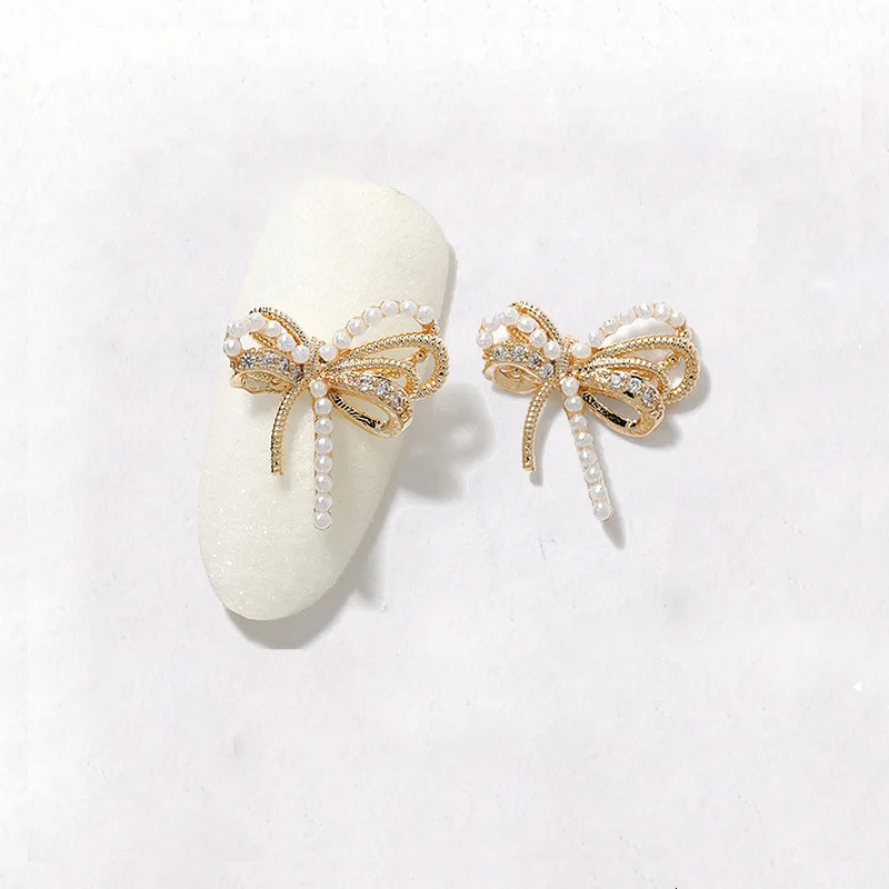 10 pieces/batch Butterfly Alloy Zircon Crystal Rhinestone Pearl Nail Art Jewelry Decorative Nail Accessories Charm Supplies 241126