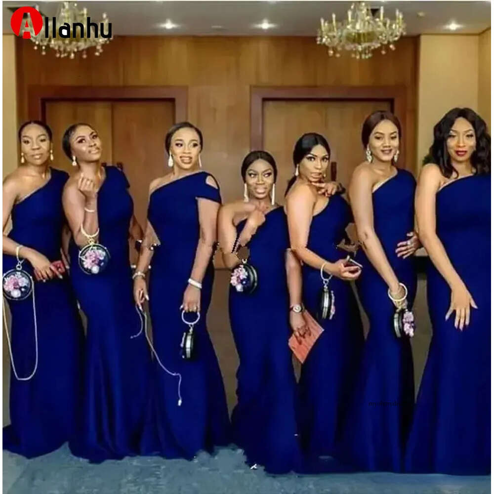 Royal Blue One Shoulder Mermaid Bridesmaid Dresses Sweep Train Simple African Country Wedding Guest Gowns Maid of Honor Dress Plus Size BM0897 2024