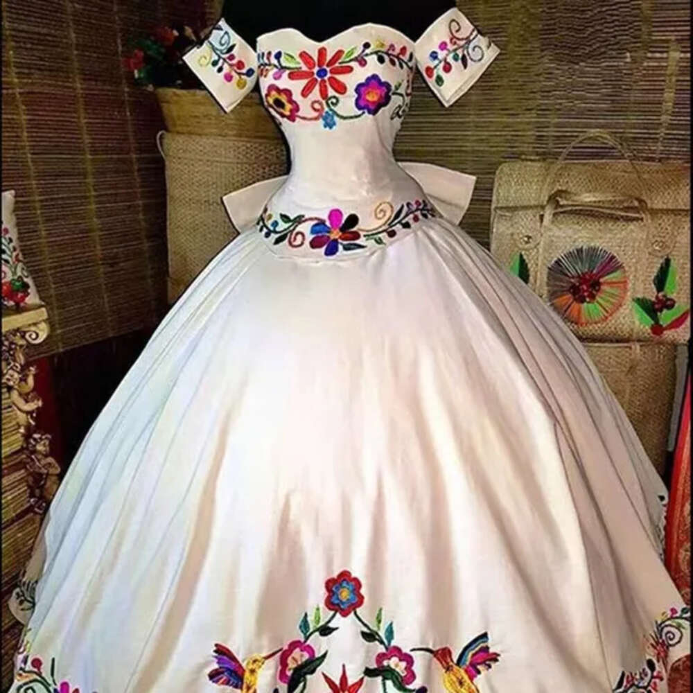 Mexican Quinceanera Embroidery Wer Long Charro Short Dresses Sleeves Off Shoulder Sweetheart Necke Princess Prom Ball Gown 15 Vestido XV Anos 6660306
