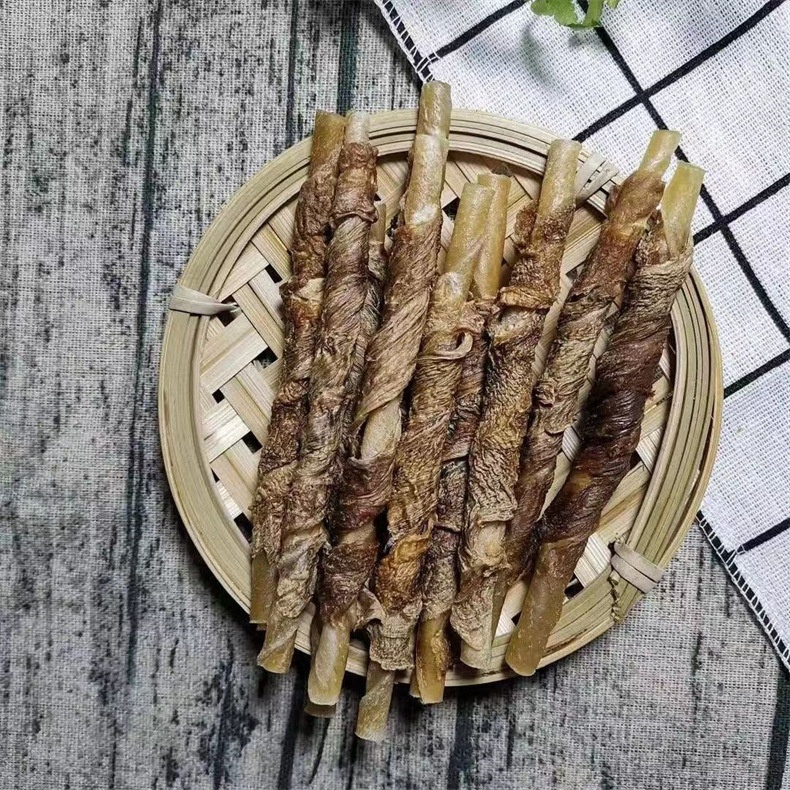 Wholesale bulk dried pet snacks Duck wrapped in cow skin Clean teeth nutrition Dry dog treats dog food Dog snacks