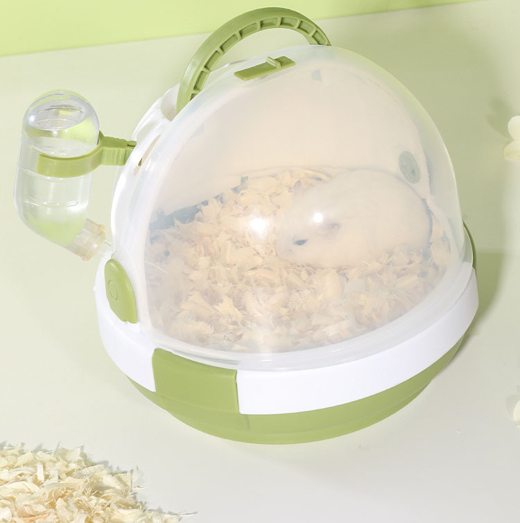 Small Pet Kennel Portable Lock Design With 60ml Water Bottle Comfortable Ventilation Outdoor Cage For Bear Hamster