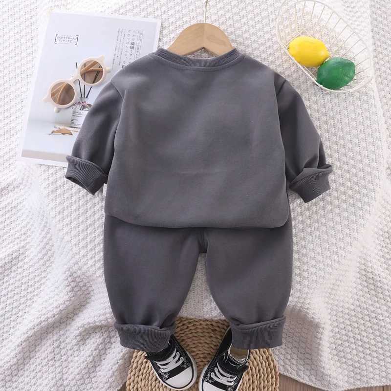 Clothing Sets 2024 Spring Autumn Baby Boys Clothing Set Infant Cartoon Dinosaur Sweatshirts Pants 2Pcs Suit For 1-5 Years Kids Casual Outfits H241126