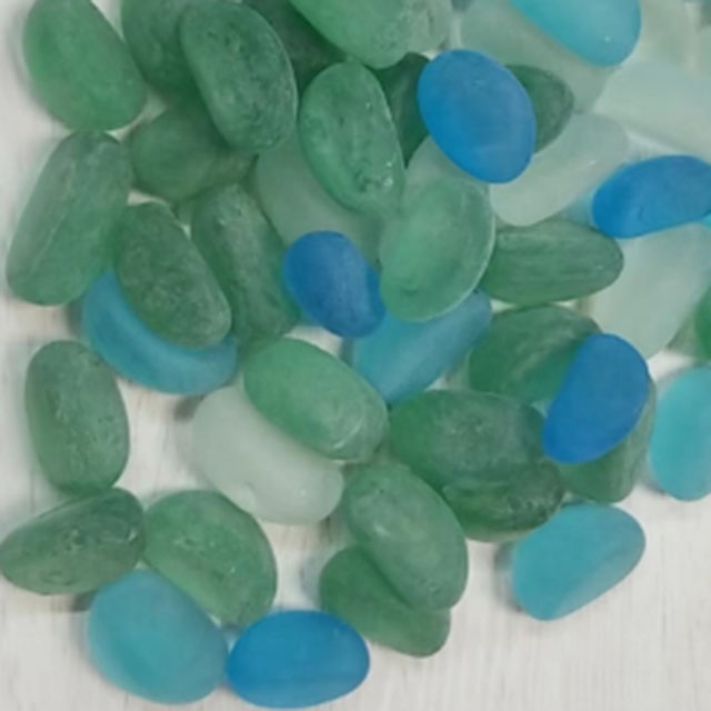 Hot Sales Sea Decoration Glass Beads Multicolored Frosted Stone Home Aquarium Decoration
