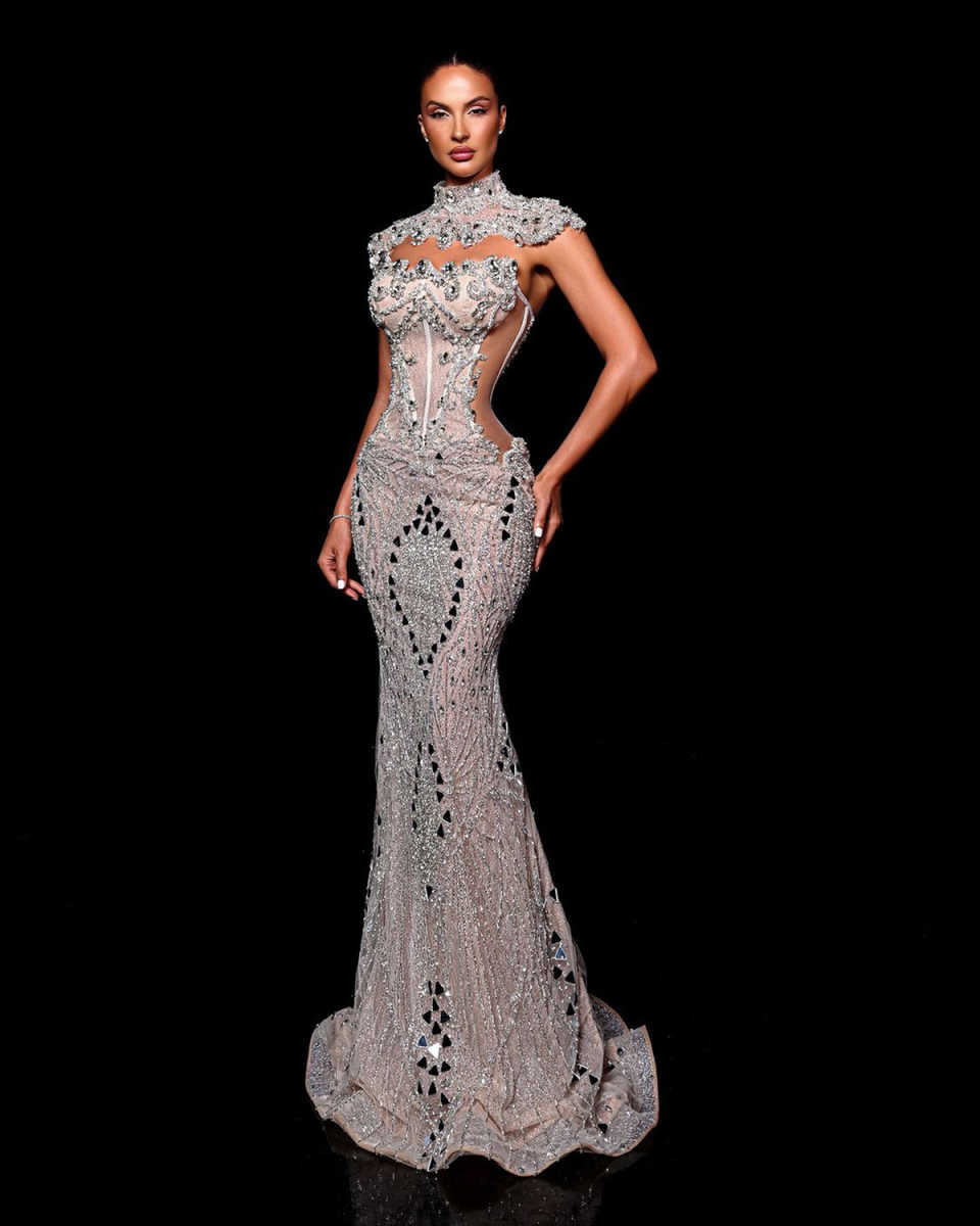 Luxury Crystal Wedding Dresses Beading Bride Gowns Mermaid High Neck Princess Custom Made Illusion Bridal Dress Vestido de novia