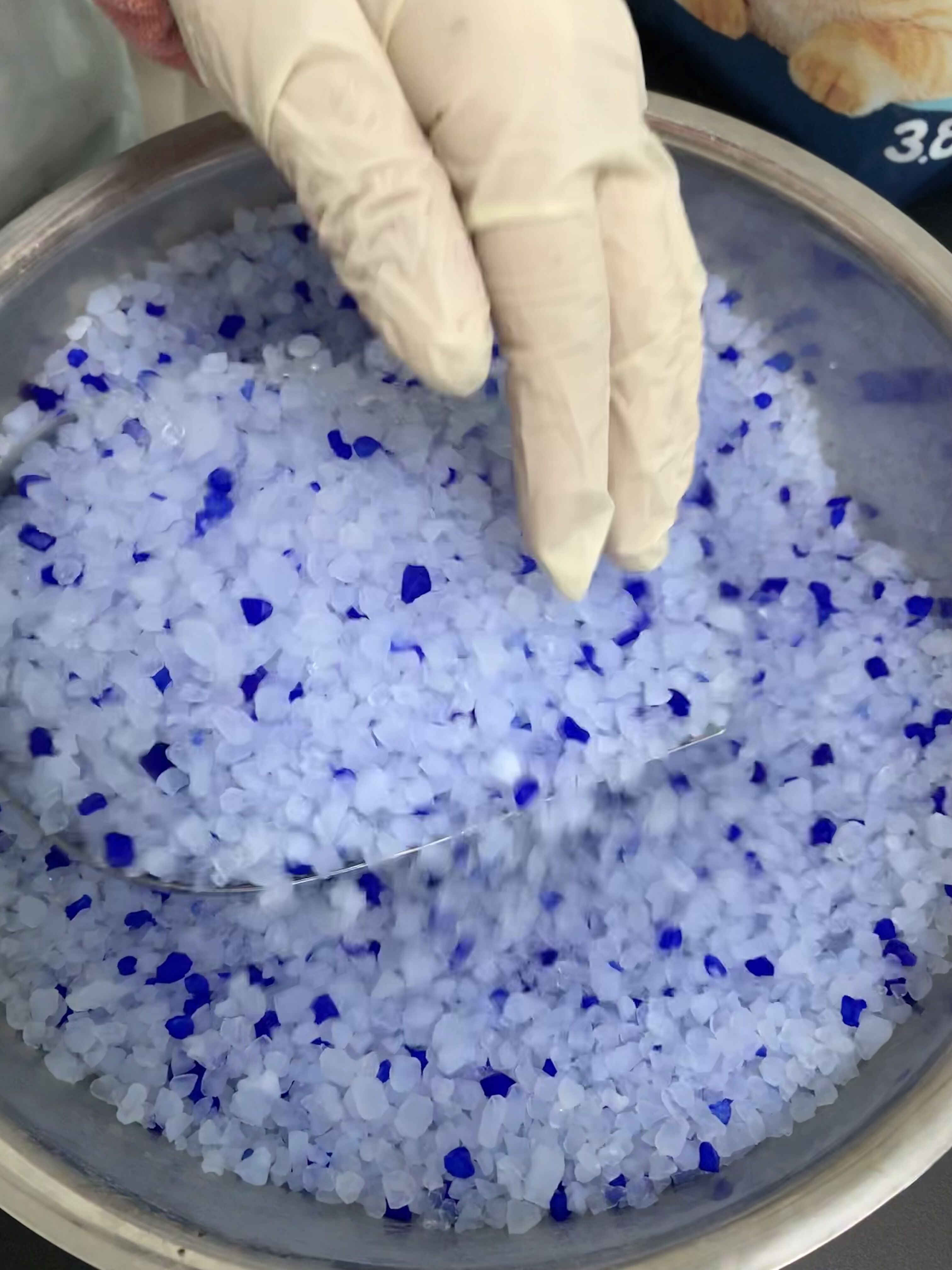 High quality wholesale Silica Gel Cat Litter Highly Absorbent silicone Crystal Cat Litter
