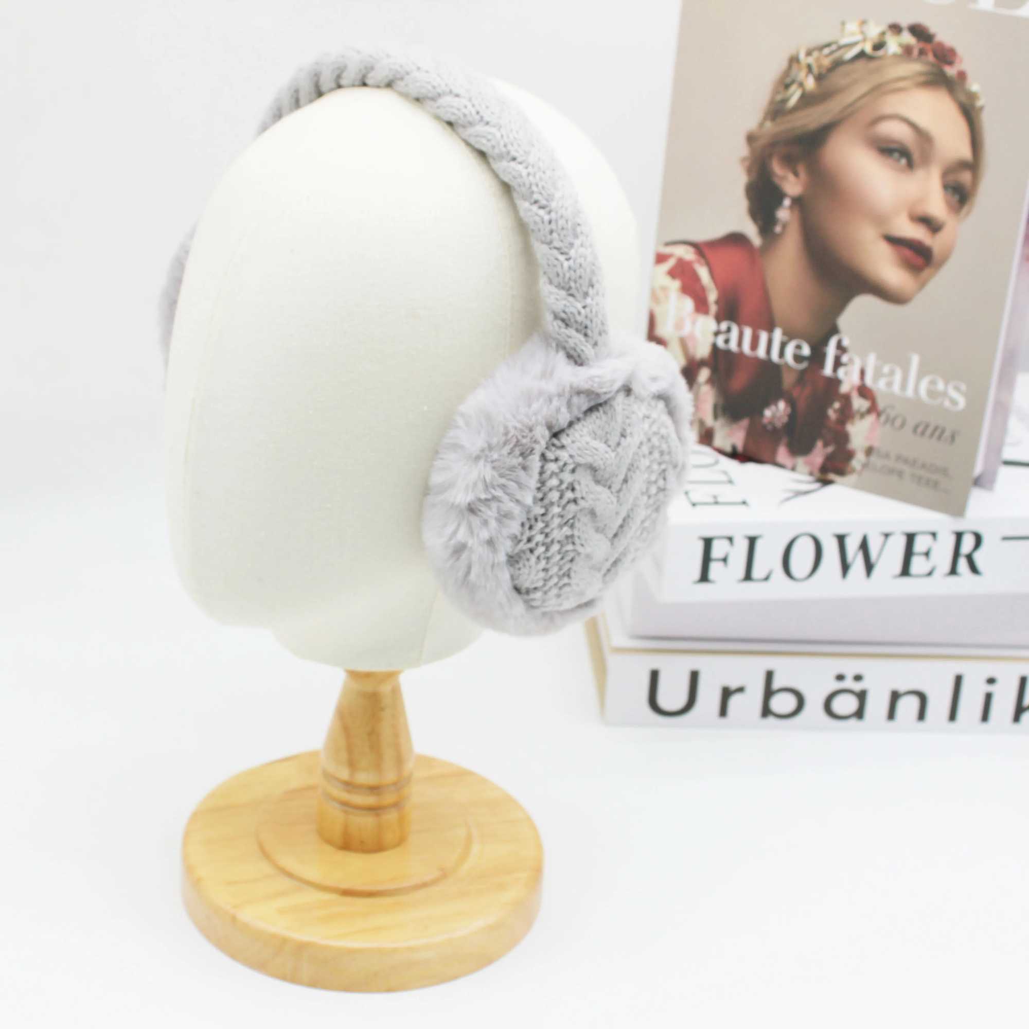 HATZZI neutral cable knitted rabbit fur warm earmuffs orejeras cache oreilles de lapin en peluche earmuffs for women W241126