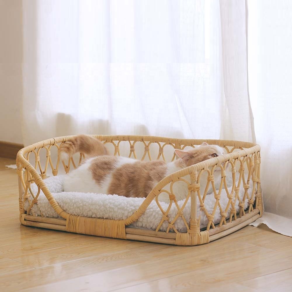 best supplier rattan pet sofa furniture beds for pets dogs cats animals without cushion pillows