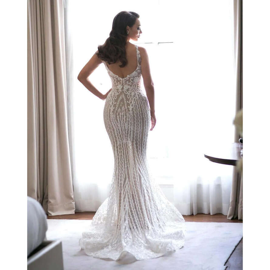Arabic Beading Appliques Mermaid Dresses Spaghetti Straps Illusion Lace Wedding Bridal Gowns With Detachable Skirt