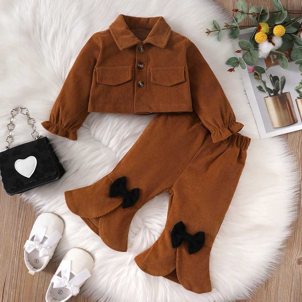 Clothing Sets 0-2-year-old newborn baby girls autumn and winter brown long-sleeved cardigan lapel jacket bow pants fashion suit H241126