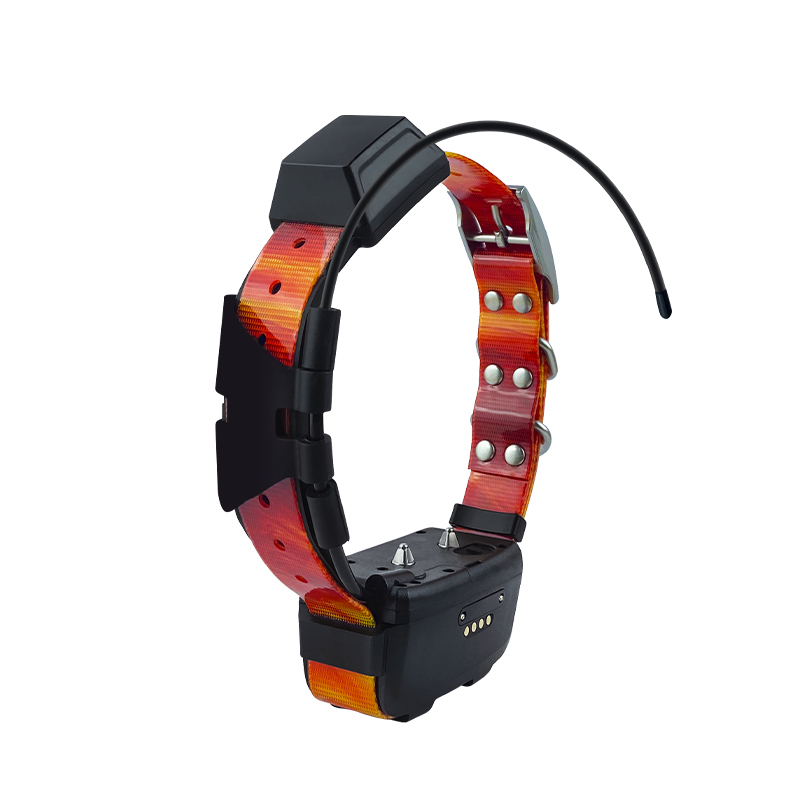 Support Pet Locator Gps Tracker Collar Waterproof IP67 Anti-lost hunting Dog Location Tracking Device and pet products