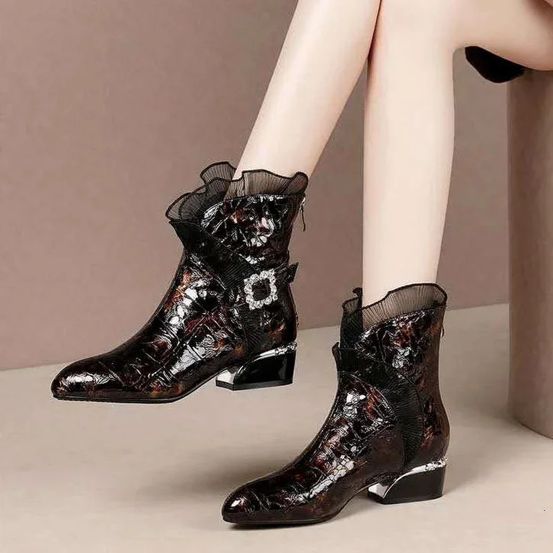 Comemore Womens Autumn and Winter Patent Leather Short Boots Thick High Heels Medium Tube Short Boots Corner Boots Ethnic Style 241126