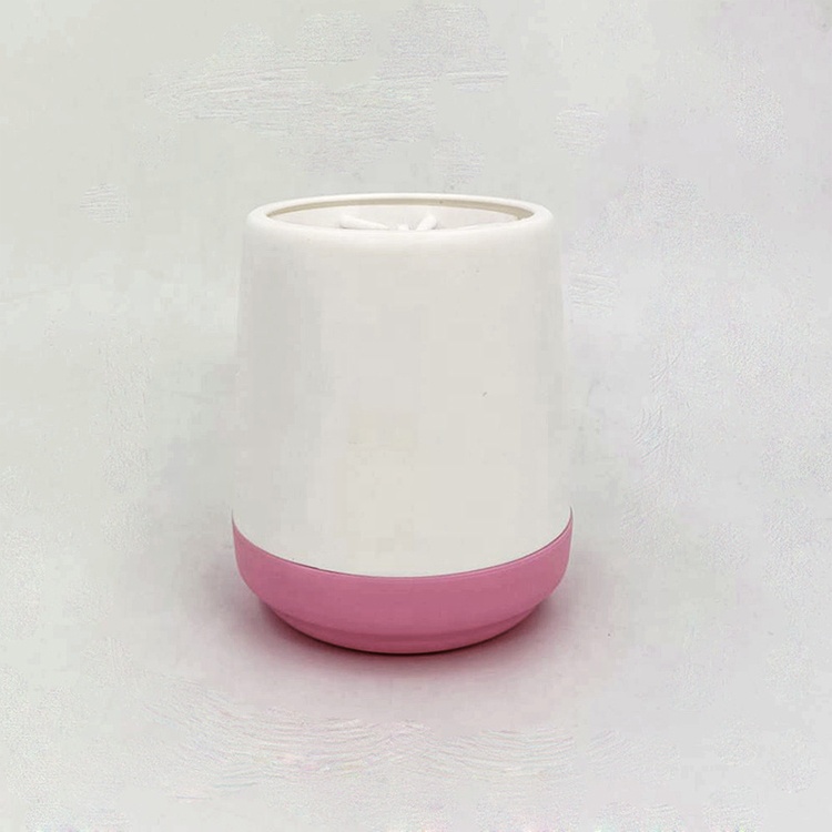 Detachable 2022 pet washing products automatic IN stock Wholesale Portable Portable Pet Paw Cleaning Cup Dog feet Cleaner