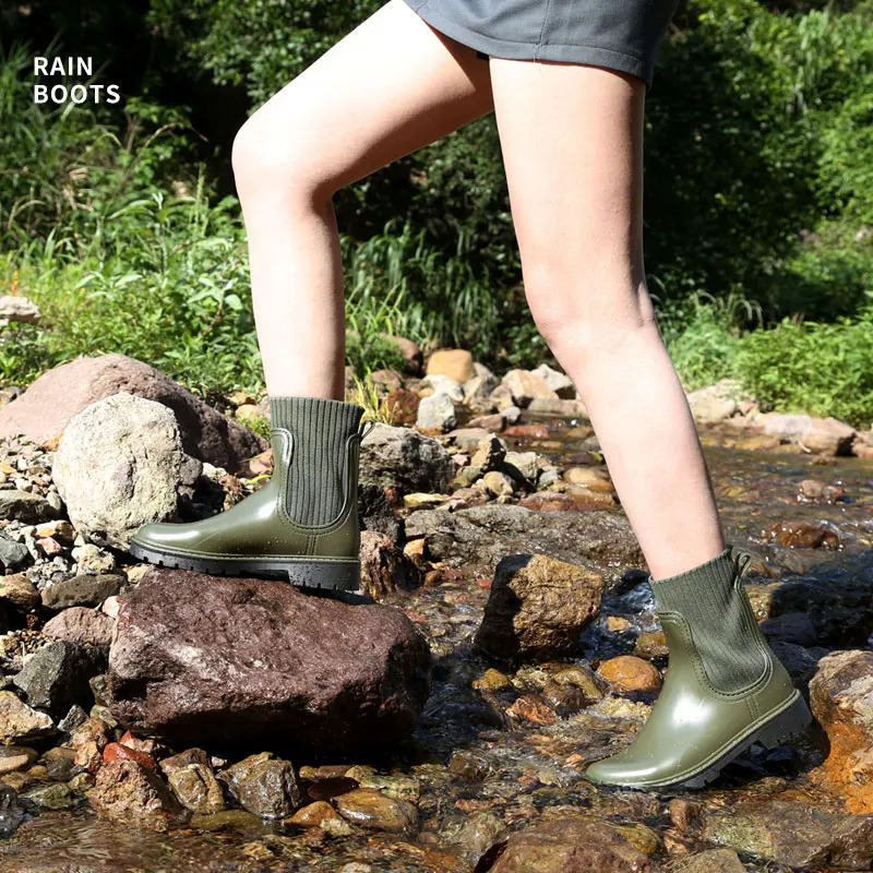 High quality rubber rain boots casual flight weaving tight fitting waterproof womens rain boots womens adult rain boots 241126