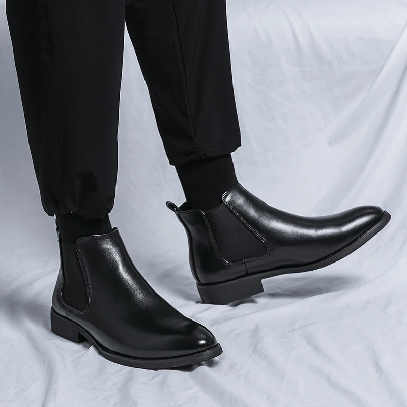 Martin boots short pointed English and cashmere Chelsea boots for men simple leather high-top business dress shoes 241114