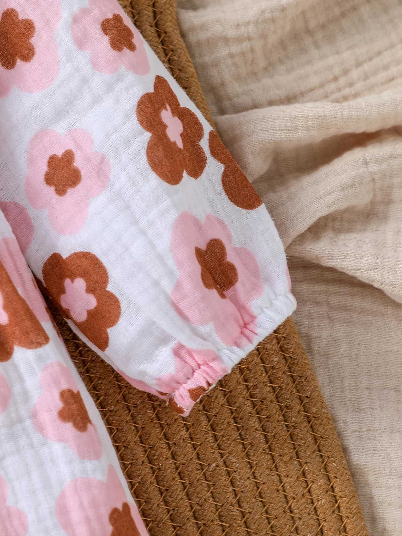 Clothing Sets 2024 New Style Baby Girls Spring/ Autumn Long Sleeve Print Flower With Bow O-18M Honey Dressy Jumpsuit +Headband H241126