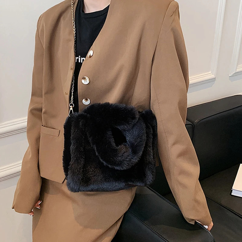 Womens Bag Faux Fur Shoulder Autumn Winter Plush Tote Puffer Handbag Casual Fuzzy Large Capacity Shopping 241125